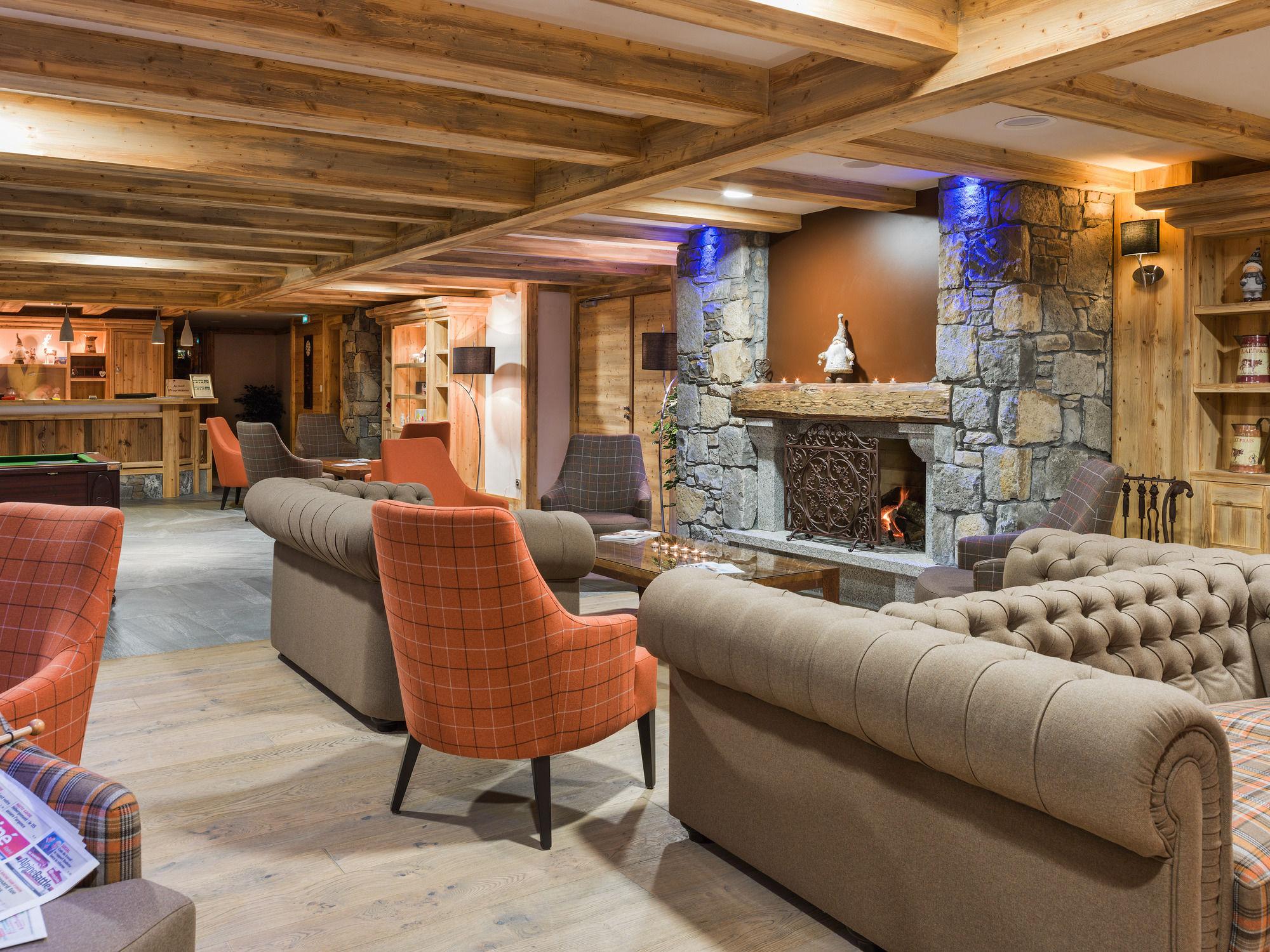 Cgh Residence Boutique Les Chalets De Layssia Samoëns Eksteriør bilde
